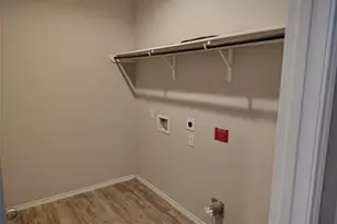 7834 London Tower Ln, Houston, TX 77044 - Photo 10