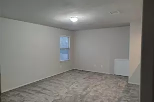 7834 London Tower Ln, Houston, TX 77044 - Photo 16