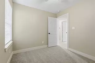 9718 Fillmore St, Houston, TX 77029 - Photo 18