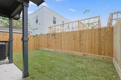 9718 Fillmore Street, Houston, TX 77029 - Photo 26