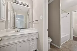 2215 Alberton Ln, Pearland, TX 77584 - Photo 24