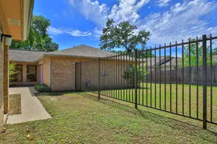 14902 Beechmoor Dr, Houston, TX 77095 - Photo 32