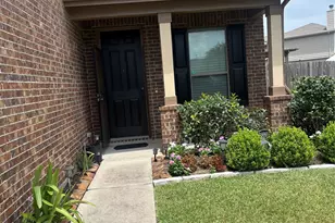 911 Bandon Ln, Houston, TX 77073 - Photo 2