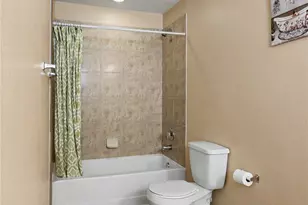 911 Bandon Ln, Houston, TX 77073 - Photo 12