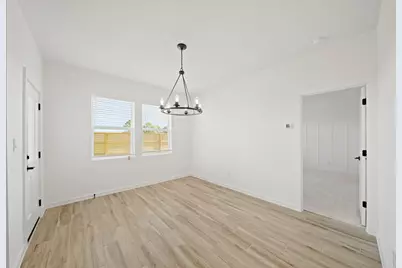 7922 Jasper Meadows Way, Angleton, TX 77515 - Photo 10