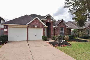 1210 Ivory Meadow Ln, Sugar Land, TX 77479 - Photo 2