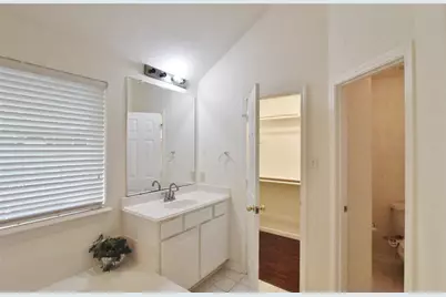 1210 Ivory Meadow Lane, Sugar Land, TX 77479 - Photo 20