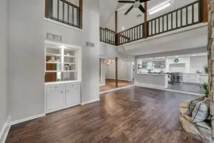 4 Coralvine Ct, The Woodlands, TX 77380 - Photo 10