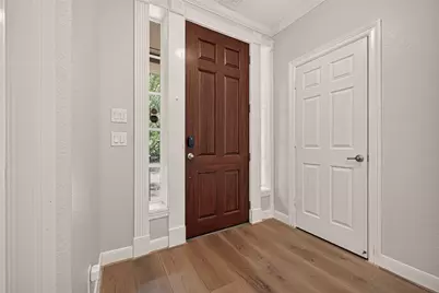 38 Shell Port Square, The Woodlands, TX 77380 - Photo 4