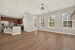 38 Shell Port Square, The Woodlands, TX 77380 - Photo 12