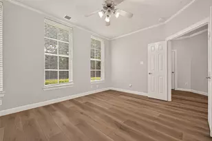 38 Shell Port Square, The Woodlands, TX 77380 - Photo 6