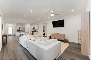 4937 Blue Beetle Rdg Dr, Katy, TX 77493 - Photo 2