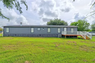 1955 Lauren Lane, Sealy, TX 77474 - Photo 6