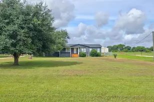 1955 Lauren Ln, Sealy, TX 77474 - Photo 36