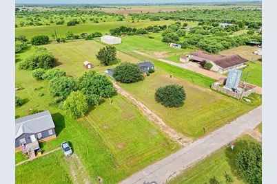 1955 Lauren Lane, Sealy, TX 77474 - Photo 40