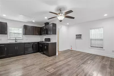 320 Coronado Street #B, Houston, TX 77009 - Photo 4