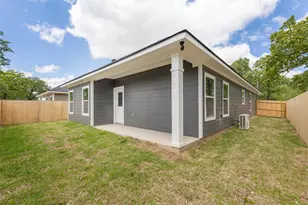 905 A W Virginia St, Navasota, TX 77868 - Photo 16