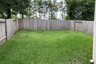 54 Woodland Hills Dr, Conroe, TX 77303 - Photo 12