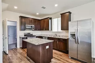 11627 Braemar Village Dr, Tomball, TX 77375 - Photo 6