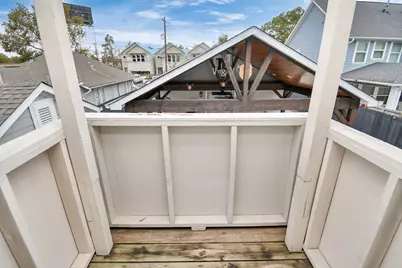 109 Amundsen Street, Houston, TX 77009 - Photo 24