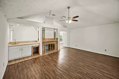 19918 Hoppers Creek Drive, Katy, TX 77449 - Photo 4