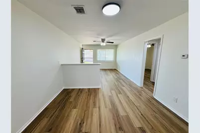 340 N Houston Street #7, Webster, TX 77598 - Photo 10