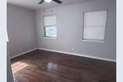 5923 Van Fleet Street, Houston, TX 77033 - Photo 22
