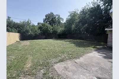 5923 Van Fleet Street, Houston, TX 77033 - Photo 6