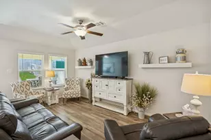 17793 Hanson Ridge Dr, Montgomery, TX 77316 - Photo 4