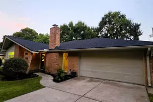5315 Briarbend Dr, Houston, TX 77096 - Photo 6
