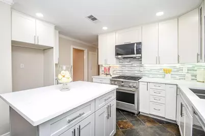 5315 Briarbend Drive, Houston, TX 77096 - Photo 18