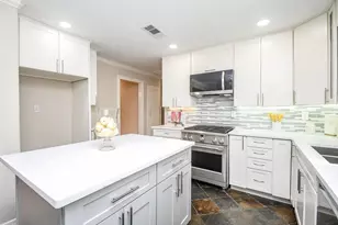 5315 Briarbend Dr, Houston, TX 77096 - Photo 18