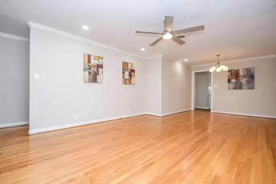 5315 Briarbend Drive, Houston, TX 77096 - Photo 10