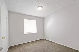 5420 Ridge Wind Ln, Houston, TX 77053 - Photo 6