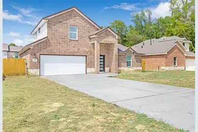 322 Carlos Leal Drive, Dayton, TX 77535 - Photo 2