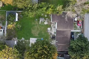 1019 E 32nd St, Houston, TX 77022 - Photo 6