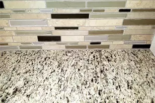 5946 Lattimer Dr, Houston, TX 77035 - Photo 6