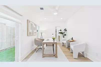 606 Skyland Terrace Way, Houston, TX 77009 - Photo 6