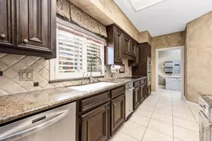 3702 Belle Grove Ln, Sugar Land, TX 77479 - Photo 18
