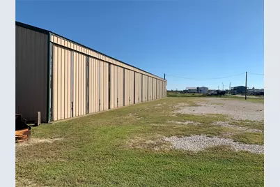 911 N 15th Street, Port O'Connor, TX 77982 - Photo 4