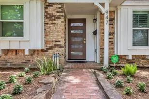 947 Thornton Rd, Houston, TX 77018 - Photo 4