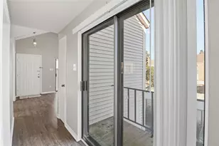 10122 Waterstone Dr, Houston, TX 77042 - Photo 16