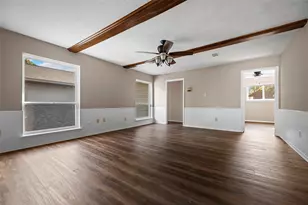 4735 Charade Dr, Houston, TX 77066 - Photo 32