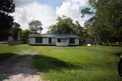 5002 Blackberry Lane, Old River Winfree, TX 77535 - Photo 2