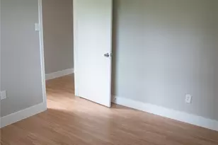 5002 Blackberry Ln, Old River Winfree, TX 77535 - Photo 10