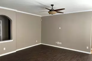 2314 Colonial Springs Ln, Spring, TX 77386 - Photo 8