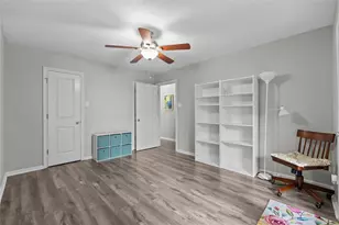 59 Hideaway Dr, Friendswood, TX 77546 - Photo 22