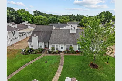 59 Hideaway Drive, Friendswood, TX 77546 - Photo 2