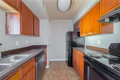 8100 Creekbend Drive #146, Houston, TX 77071 - Photo 10