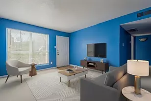 8100 Creekbend Dr, Houston, TX 77071 - Photo 2